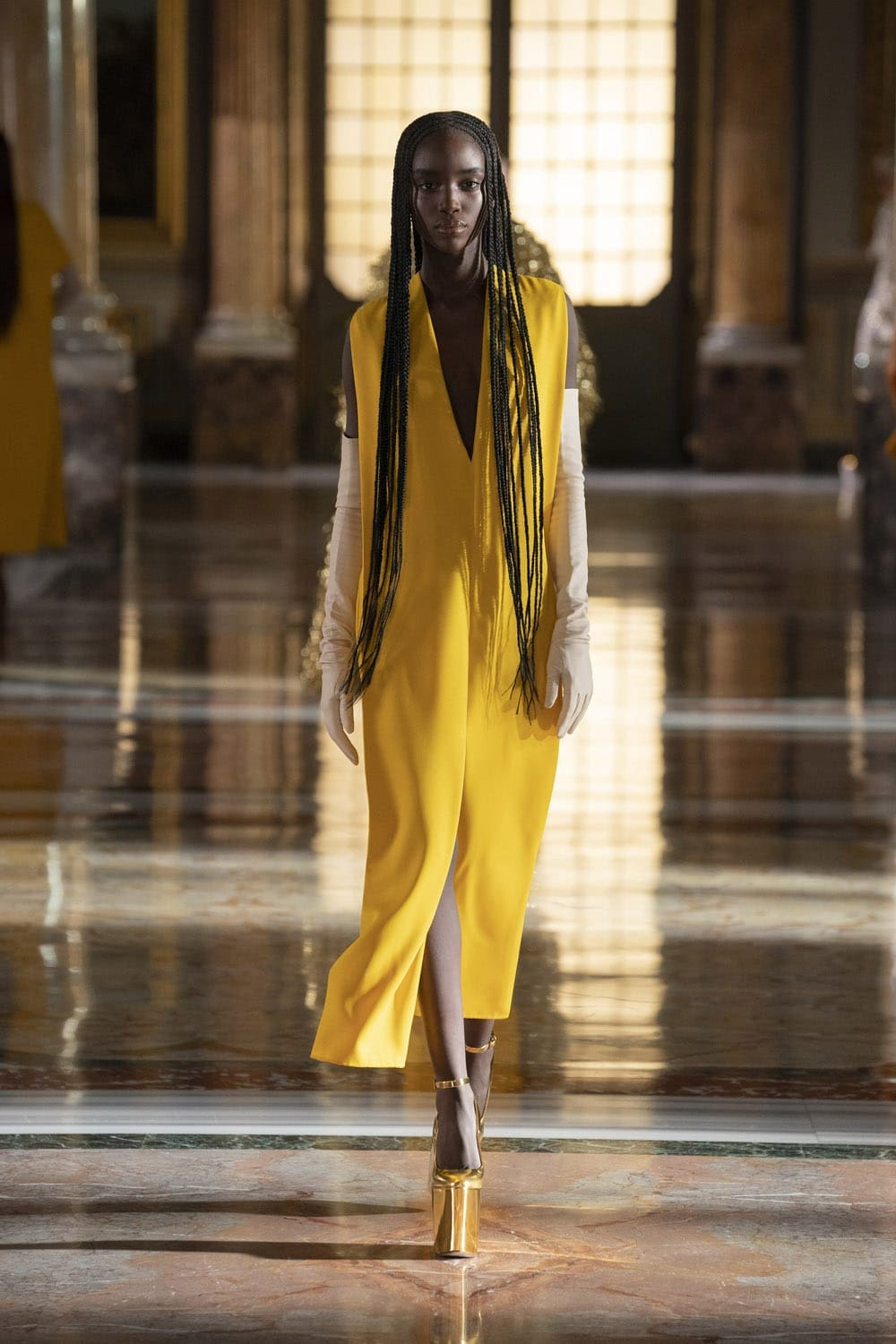 Valentino Haute Couture Primavera Verano 2021 de RUNWAY REVISTA