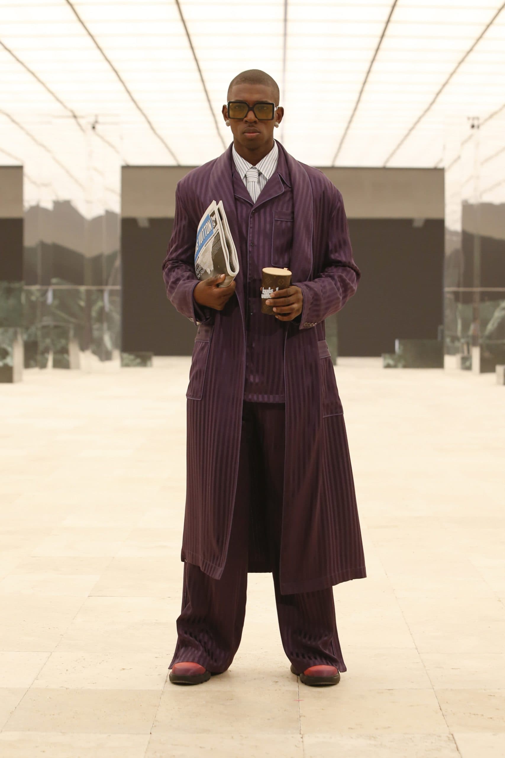Louis Vuitton Men Otoño-Invierno 2021-2022 por RUNWNAY MAGAZINE