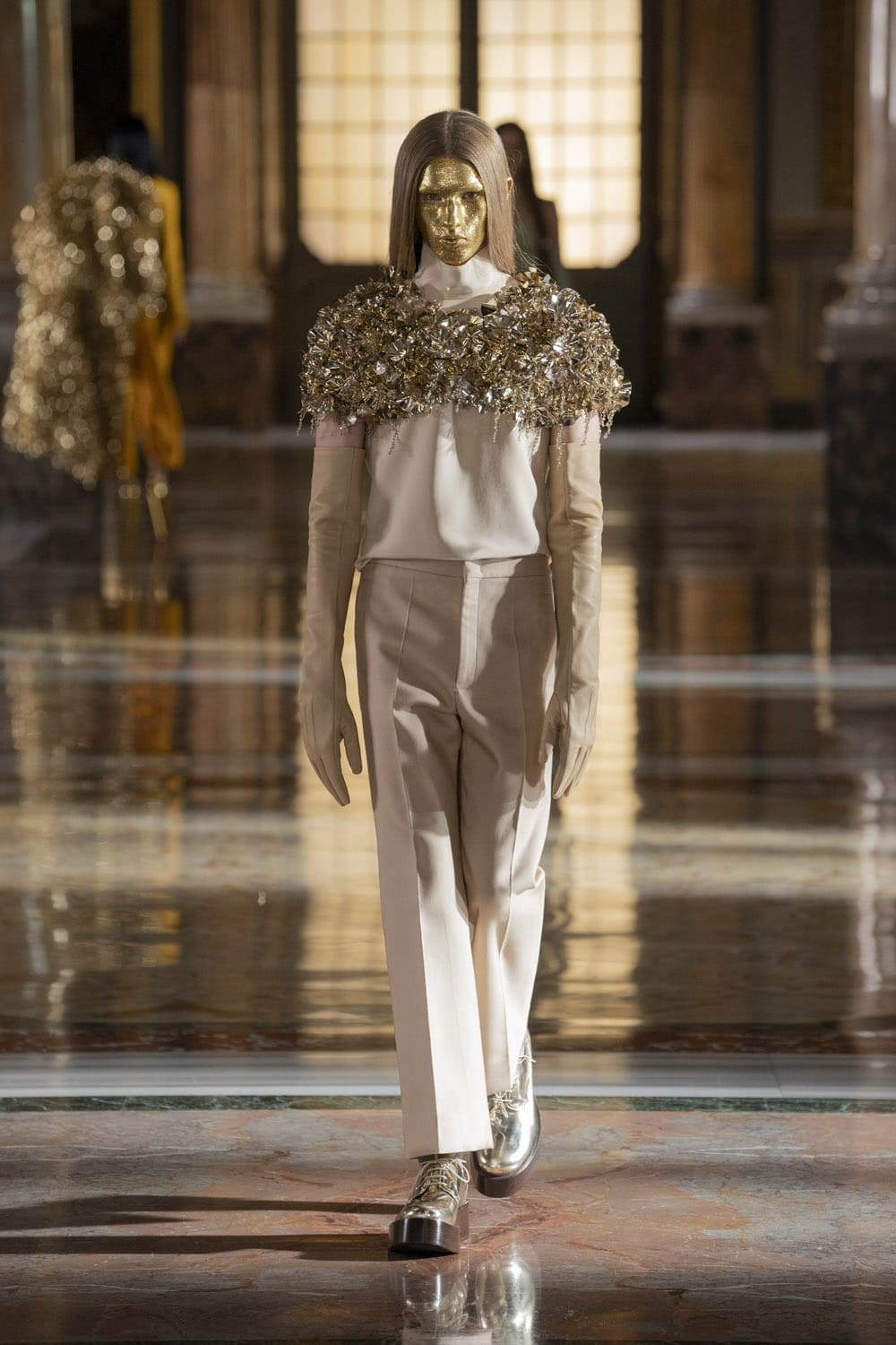 Valentino Haute Couture Primavera Verano 2021 de RUNWAY REVISTA