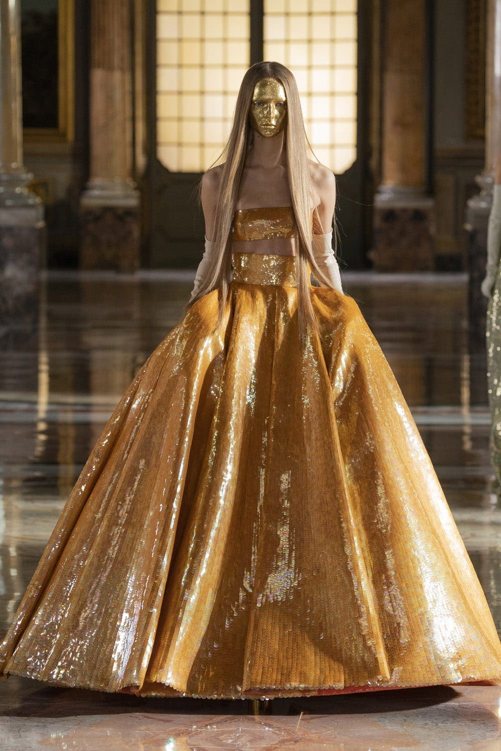 Valentino Haute Couture Primavera Verano 2021 de RUNWAY REVISTA