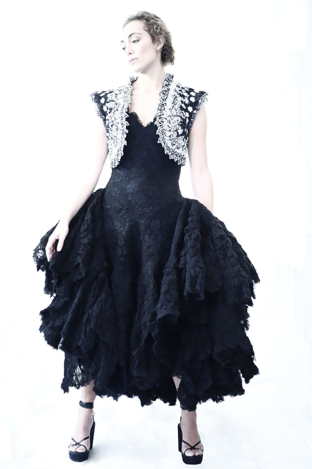 Franck Sorbier Haute Couture Spring Summer 2021 by RUNWAY MAGAZINE. Photo ©Laurent Stephane Montfort