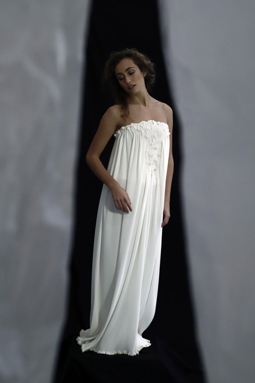 Franck Sorbier Haute Couture Spring Summer 2021 by RUNWAY MAGAZINE. Photo ©Amaury Voslion