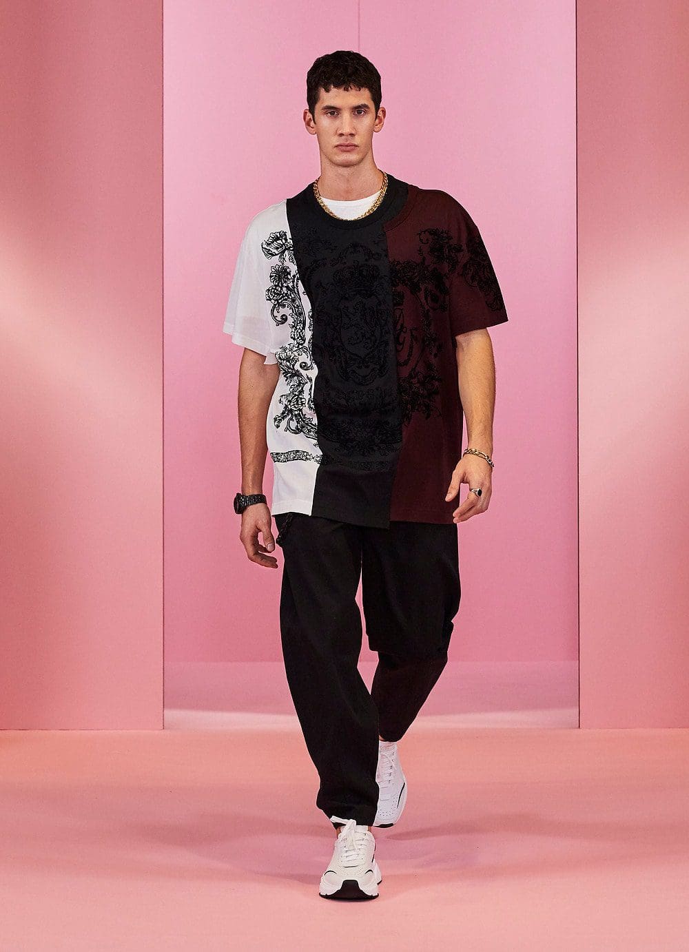 Dolce Gabbana Men Fall-Winter 2021-2022 by RUNWAY MAGAZINE
