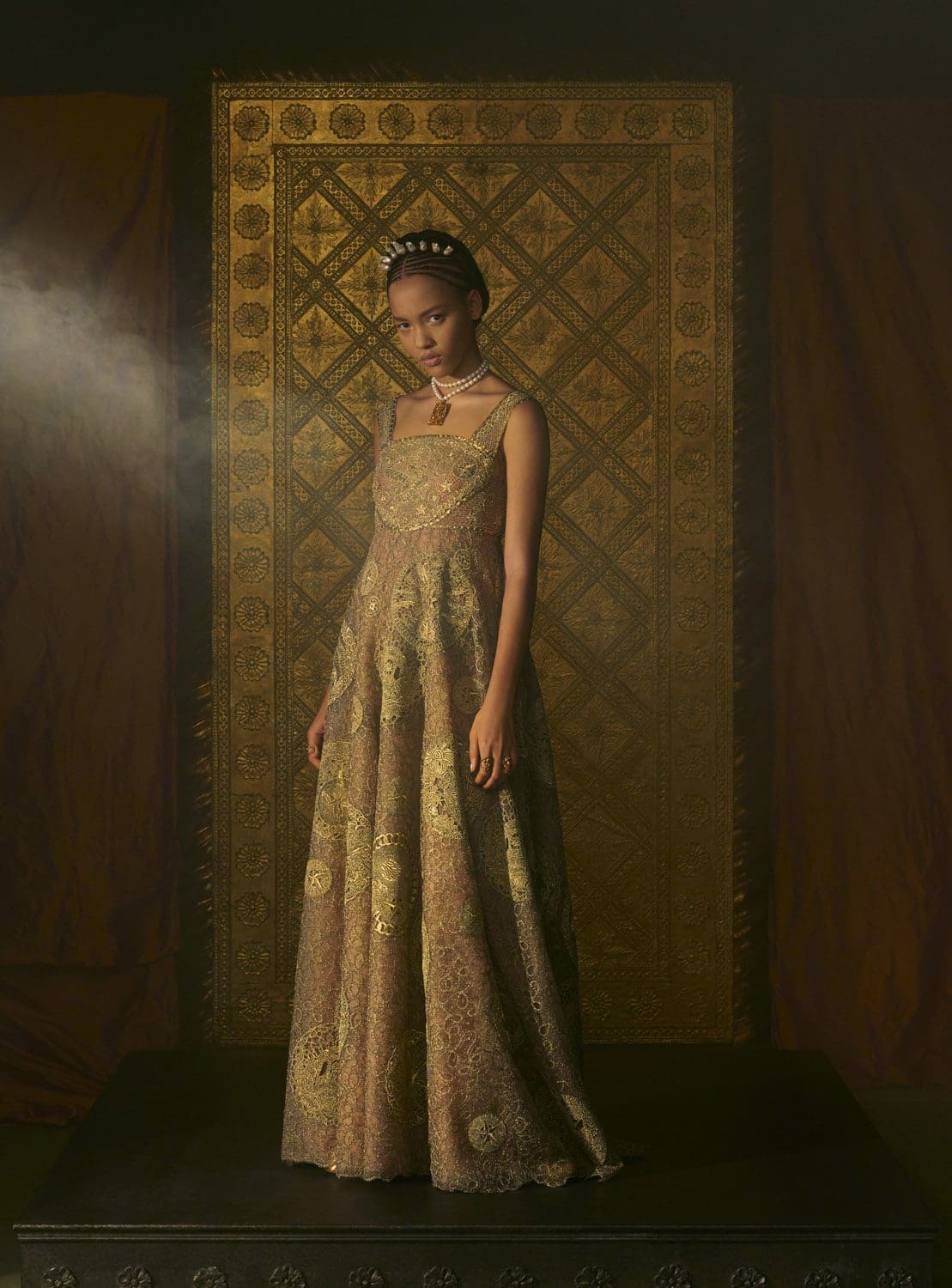 Christian Dior Haute Couture Printemps Été 2021 par RUNWAY MAGAZINE