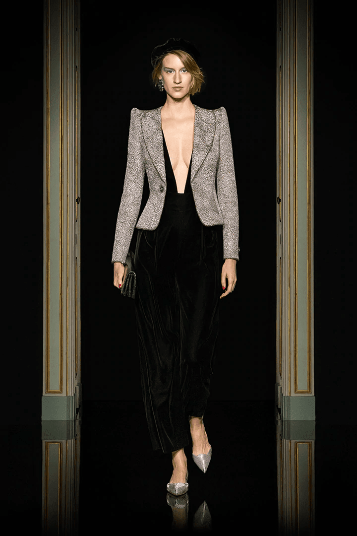 Giorgio Armani Privé Couture Primavera Verão 2021 por RUNWAY MAGAZINE