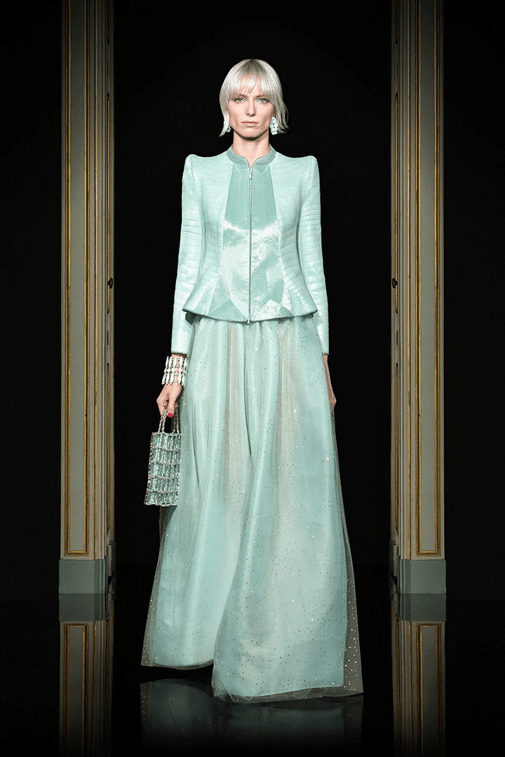 Giorgio Armani Privé Couture Primavera Verão 2021 por RUNWAY MAGAZINE