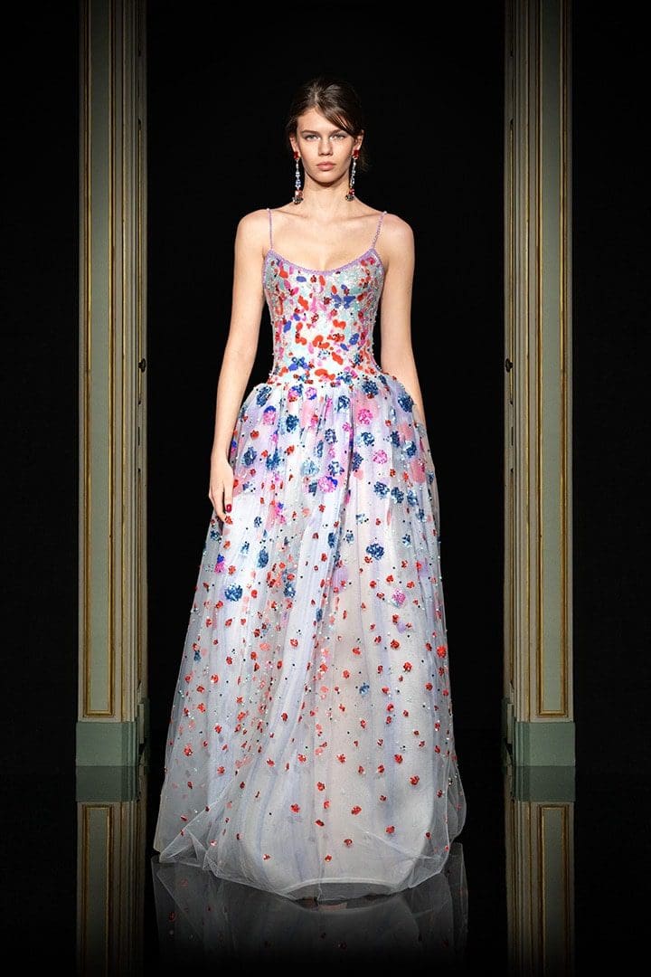 Giorgio Armani Privé Couture Primavera Verão 2021 por RUNWAY MAGAZINE