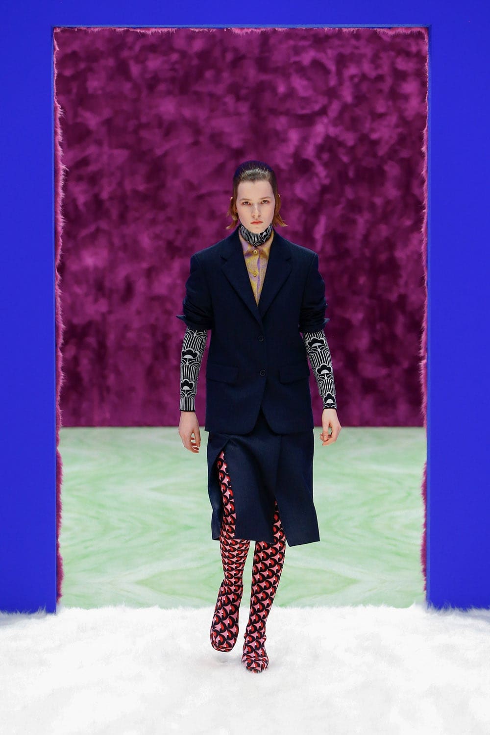 プラダ秋冬2021-2022によって RUNWAY マガジン