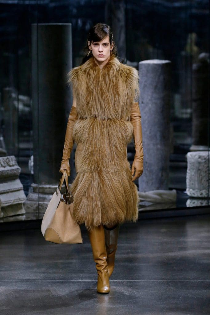 Fendi Fall 2021-2022 by RUNWAY MAGAZINE