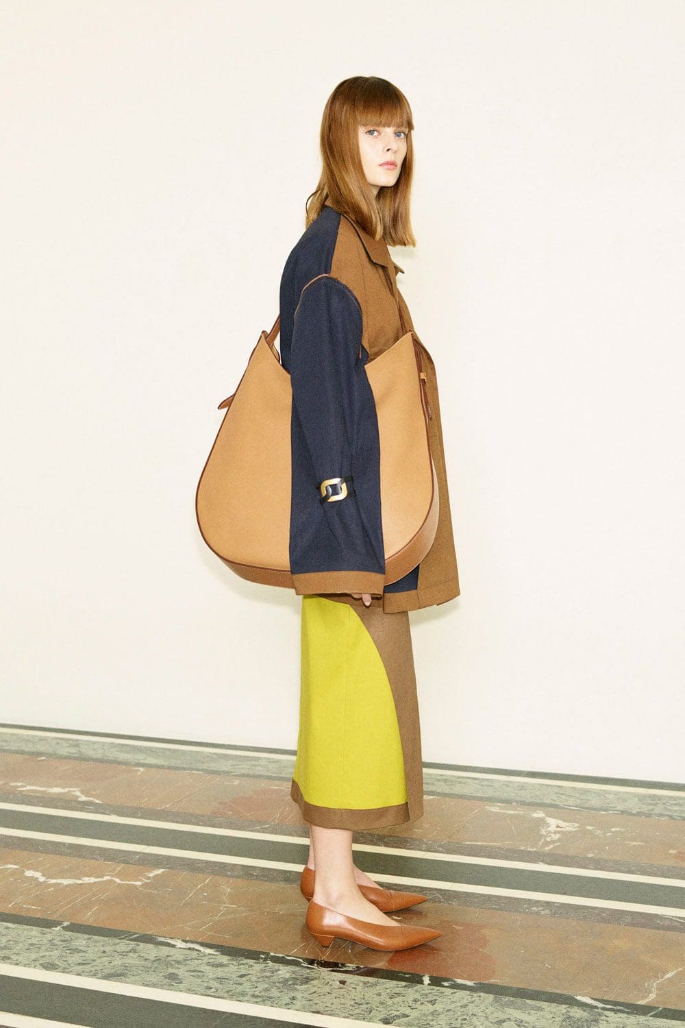 Tod's Otoño-Invierno 2021-2022 Milán de RUNWAY REVISTA
