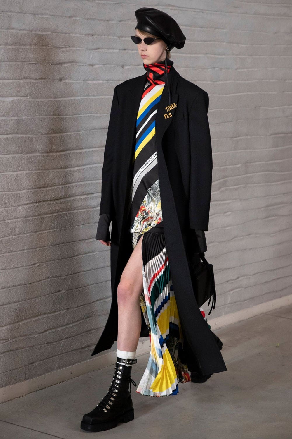 Philosophy di Lorenzo Serafini Fall Winter 2021-2022 Milan by RUNWAY MAGAZINE