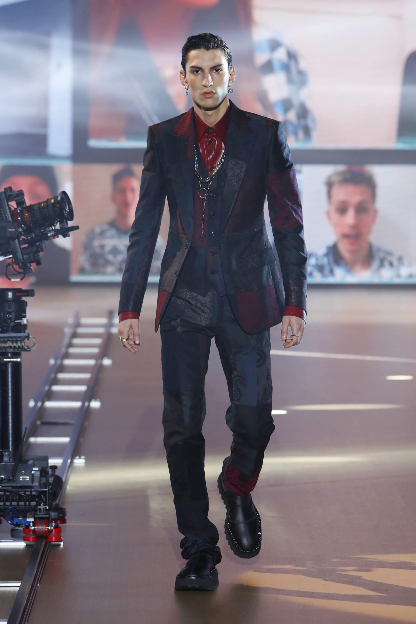 Dolce Gabbana Menswear Fall 2021-2022. Plagiarism checker by Eleonora de Gray - RUNWAY MAGAZINE