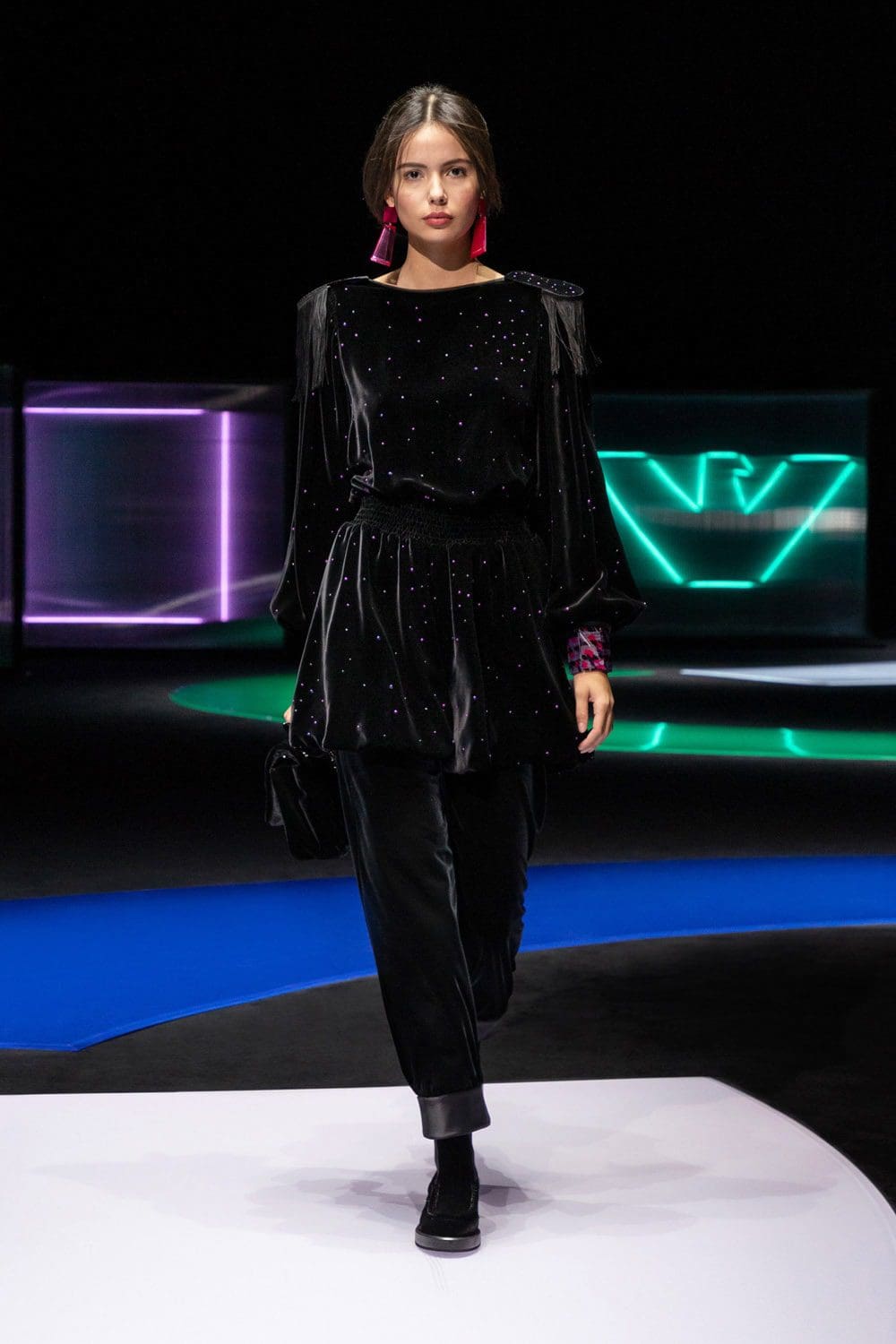 Emporio Armani Fall Winter 2021-2022 "In the mood for pop"