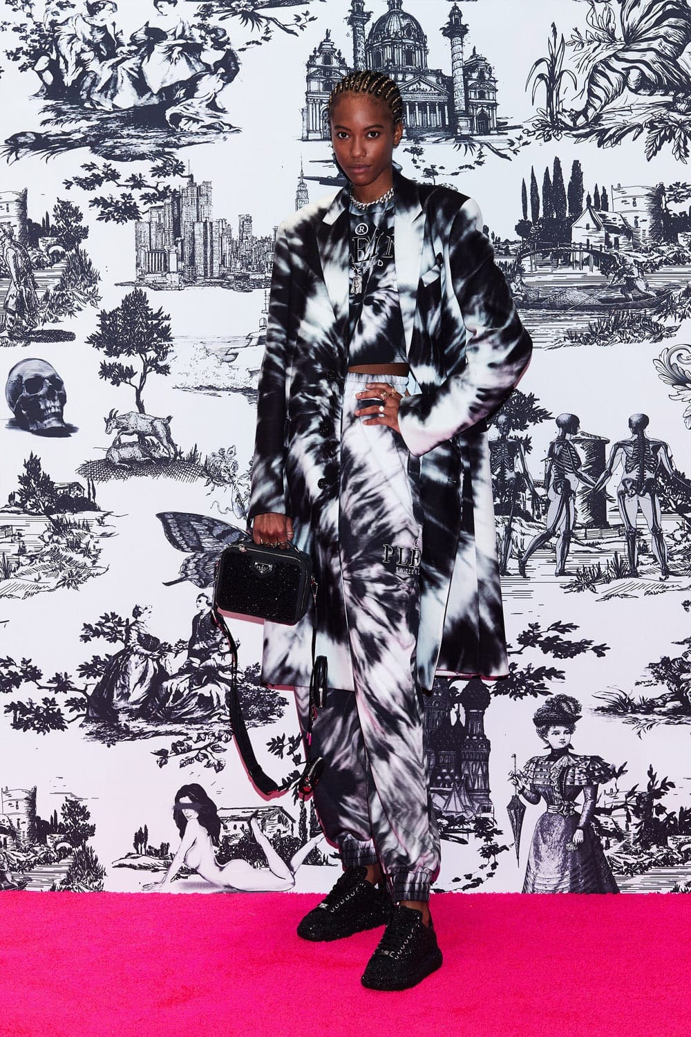 Philipp Plein Fall Winter 2021-2022 by RUNWAY MAGAZINE