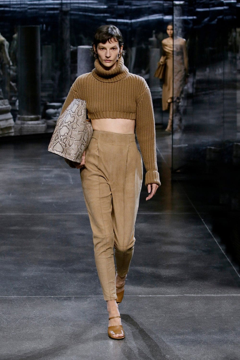 Fendi Fall 2021-2022 by RUNWAY MAGAZINE
