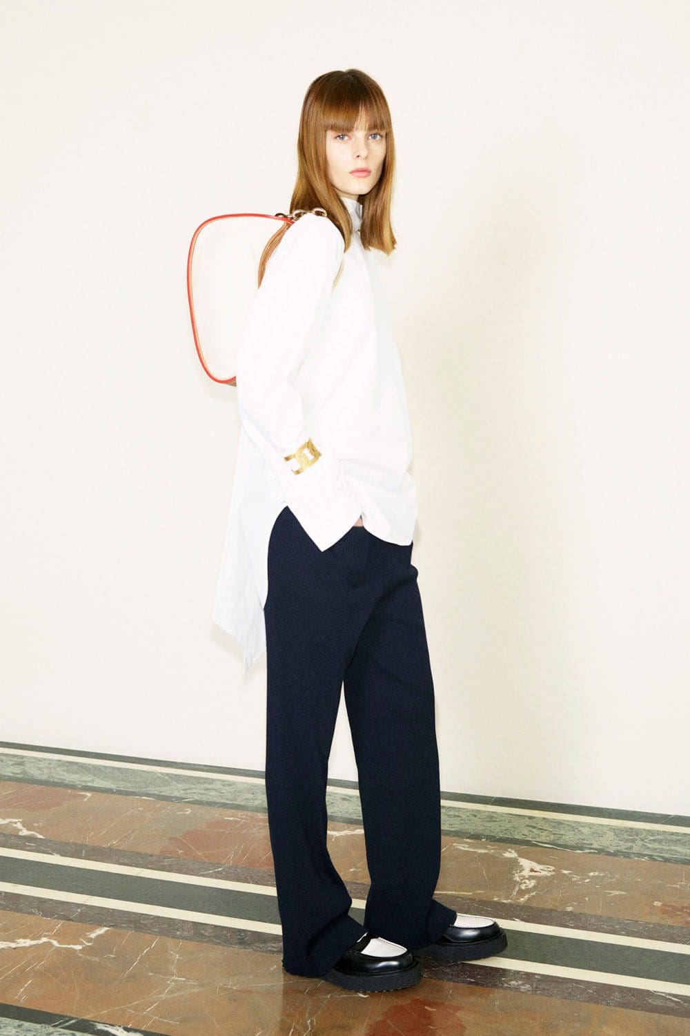Tod's Otoño-Invierno 2021-2022 Milán de RUNWAY REVISTA