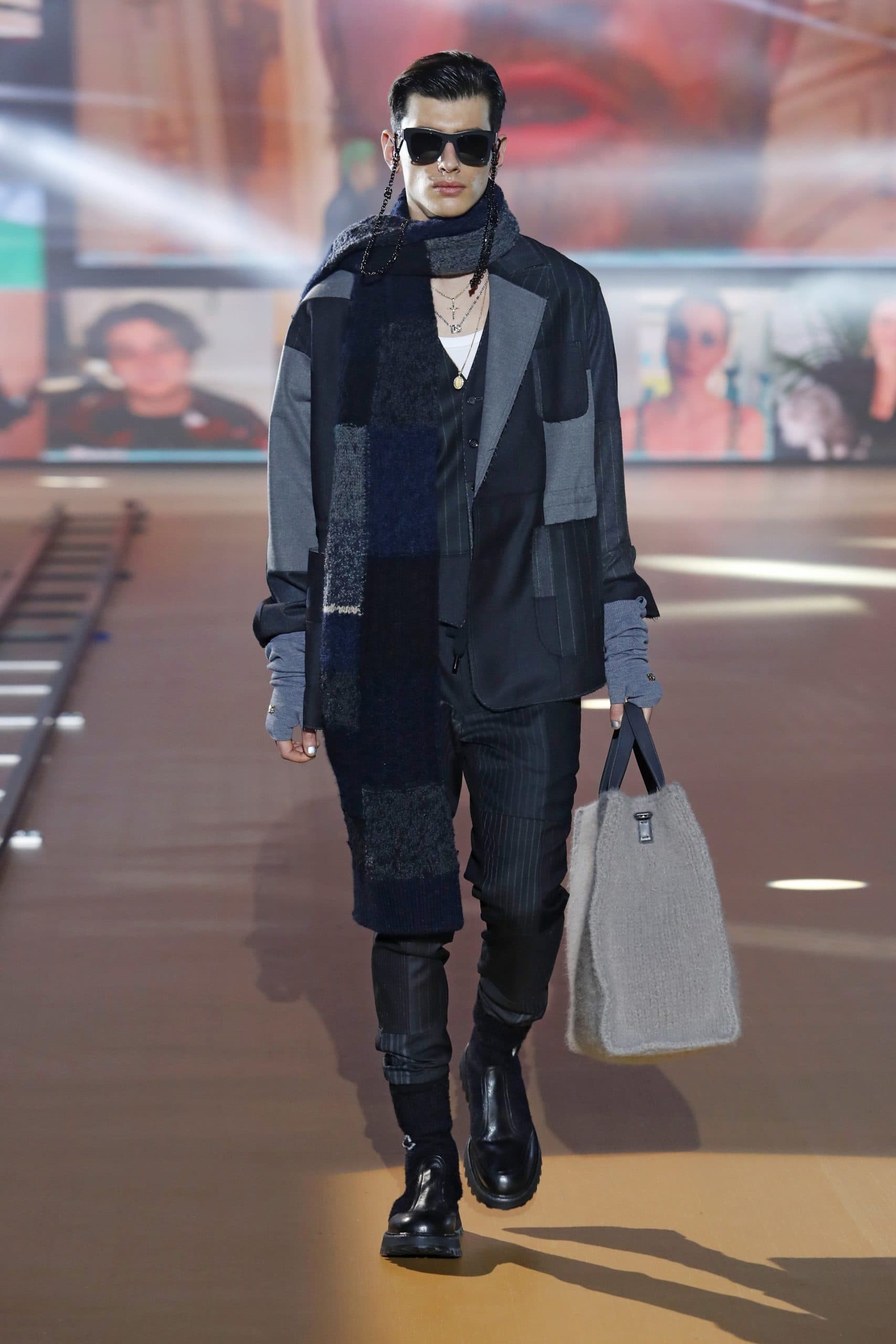 Dolce Gabbana Menswear Fall 2021-2022. Plagiarism checker by Eleonora de Gray - RUNWAY MAGAZINE