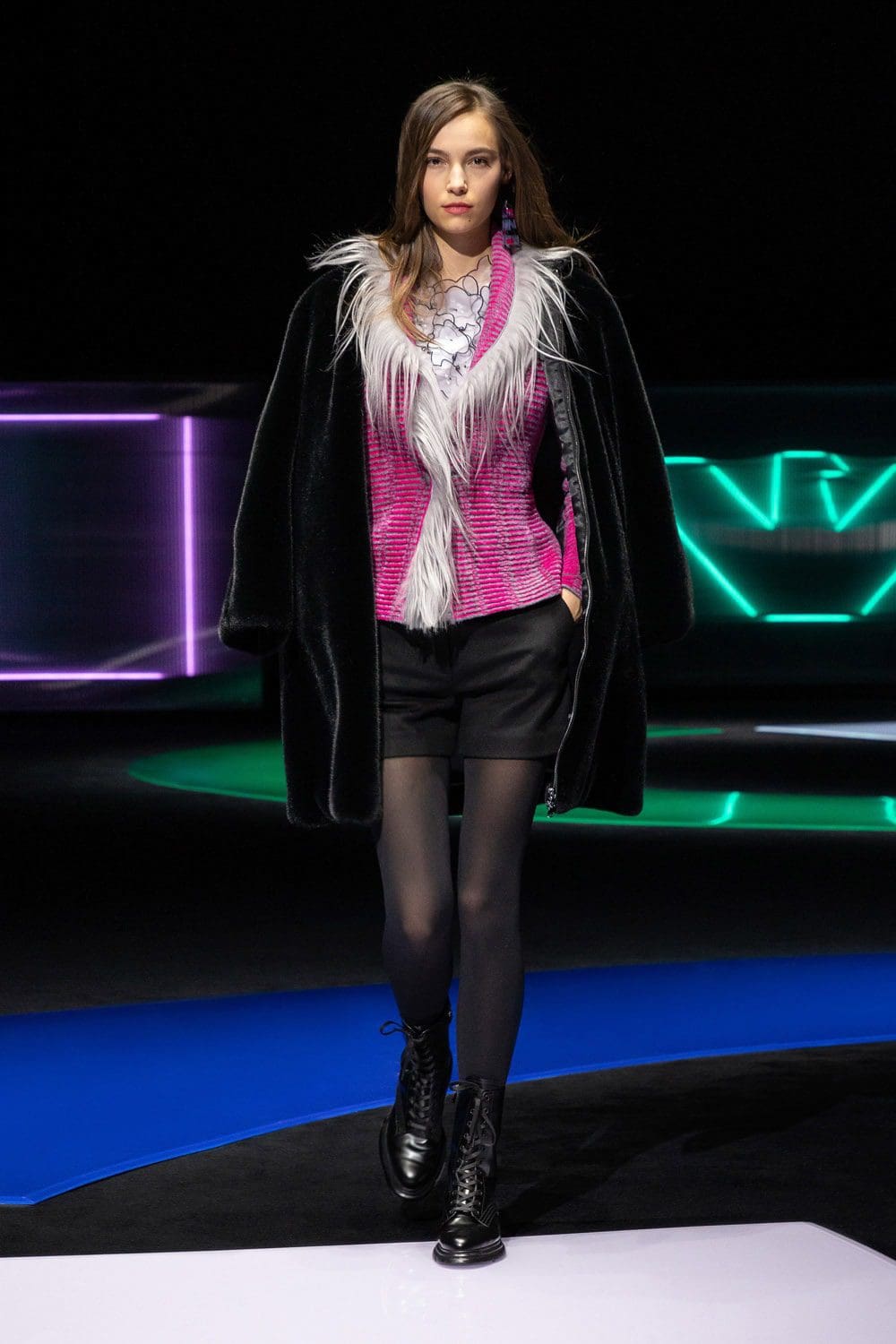 Emporio Armani Fall Winter 2021-2022 "In the mood for pop"