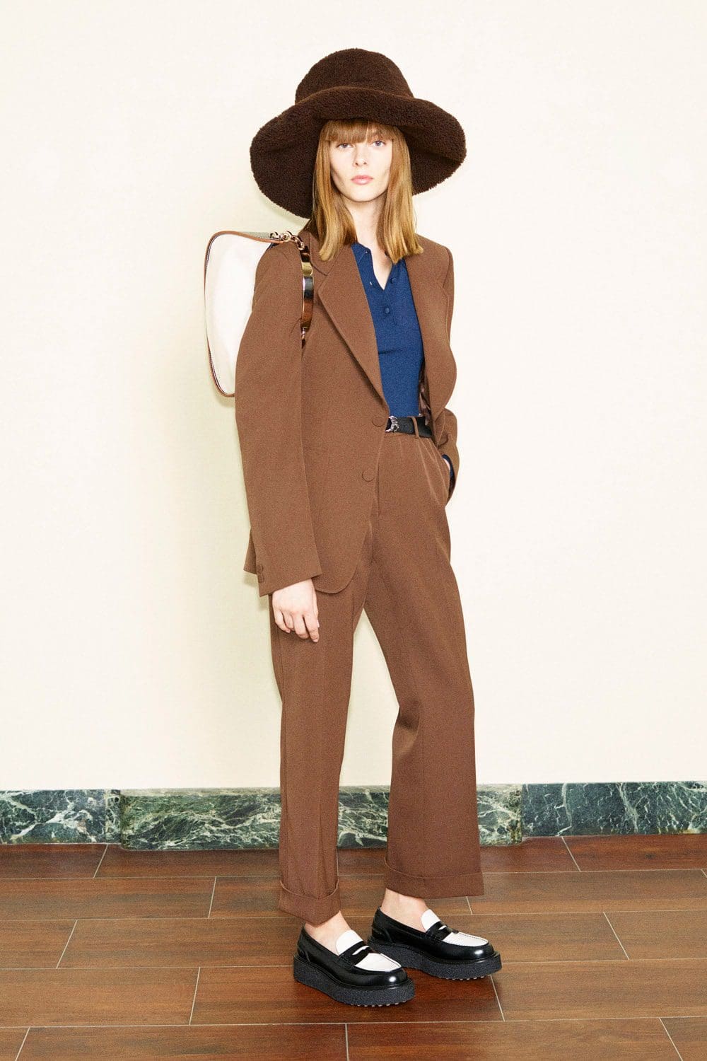 Tod's Otoño-Invierno 2021-2022 Milán de RUNWAY REVISTA