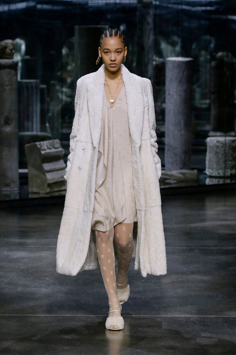 Fendi Fall 2021-2022 by RUNWAY MAGAZINE