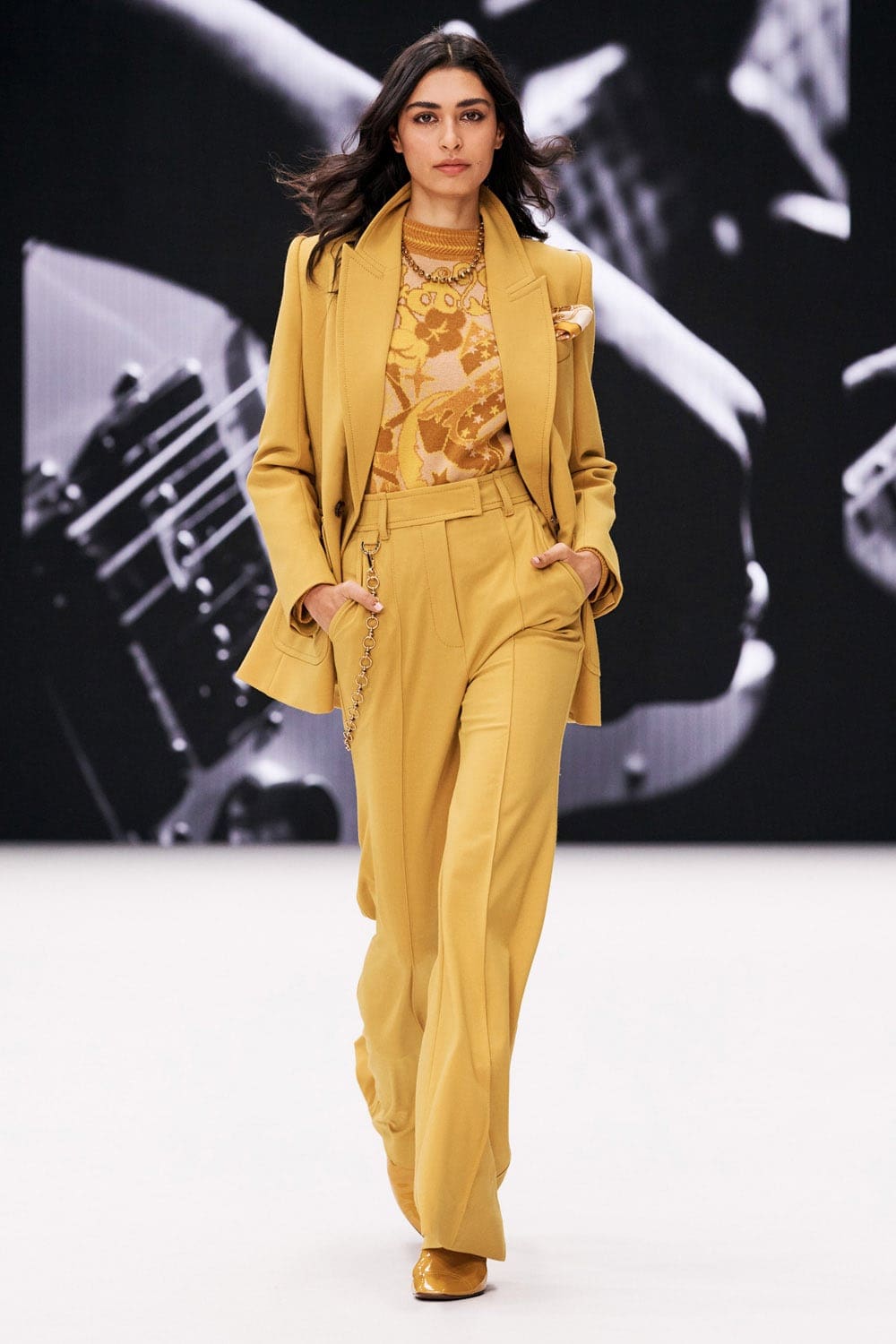 Zimmermann Automne 2021 RTW par RUNWAY MAGAZINE