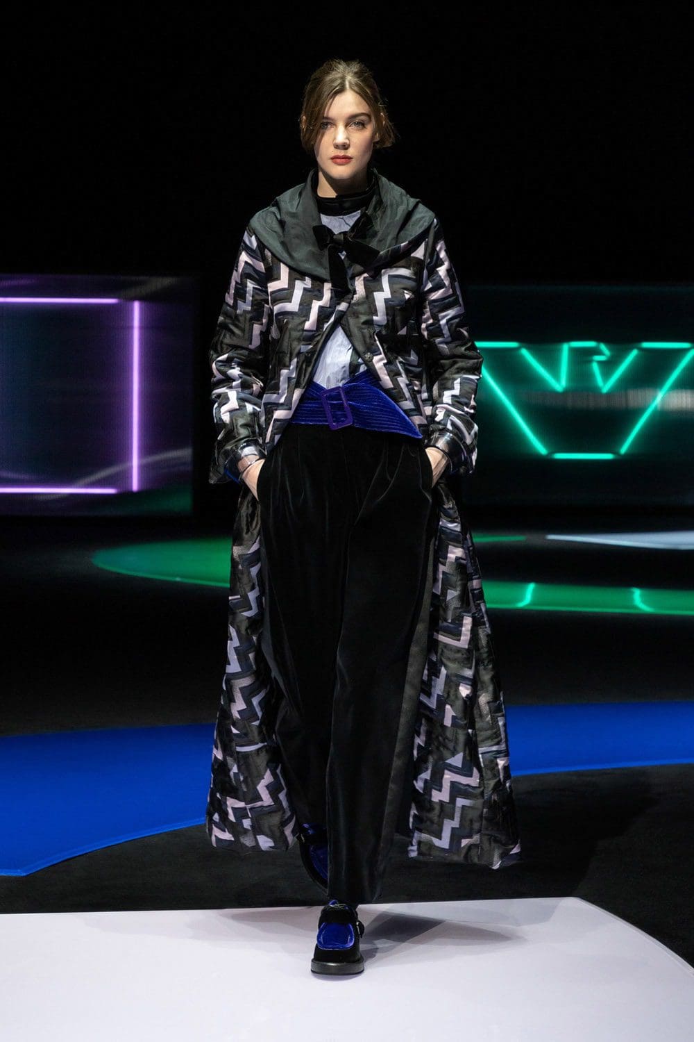 Emporio Armani Fall Winter 2021-2022 "In the mood for pop"