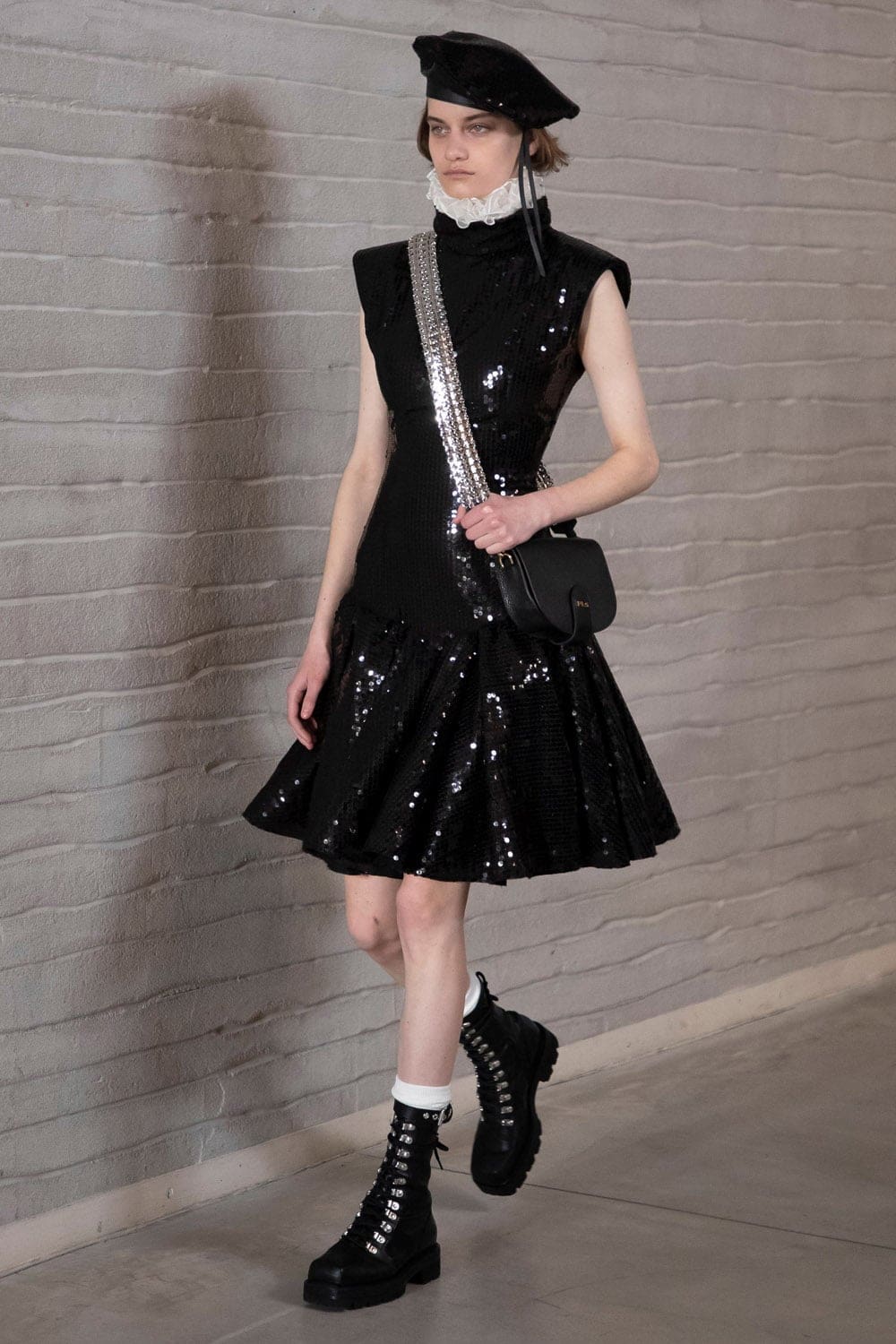 Philosophy di Lorenzo Serafini Fall Winter 2021-2022 Milan by RUNWAY MAGAZINE