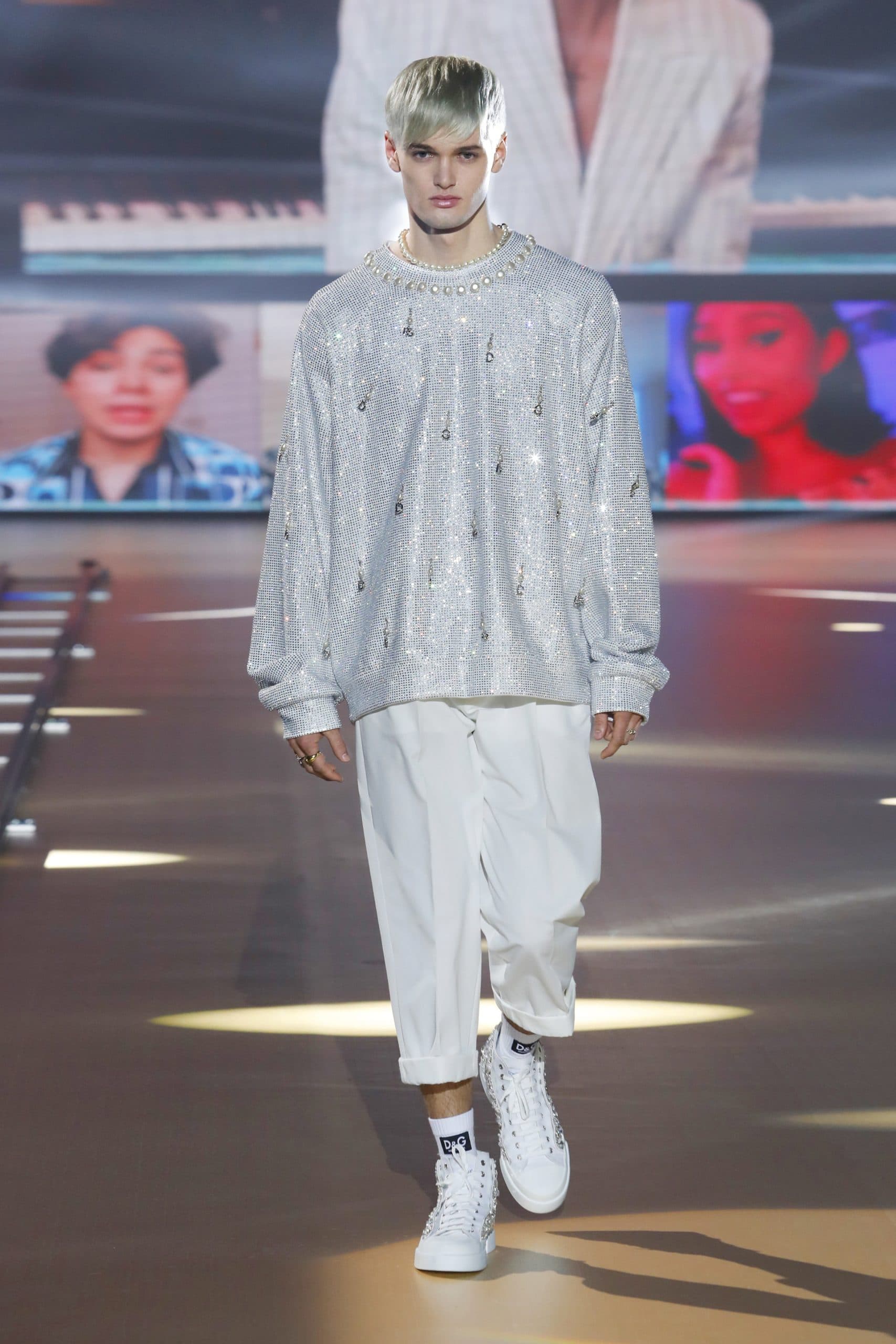 Dolce Gabbana Menswear Fall 2021-2022. Plagiarism checker by Eleonora de Gray - RUNWAY MAGAZINE