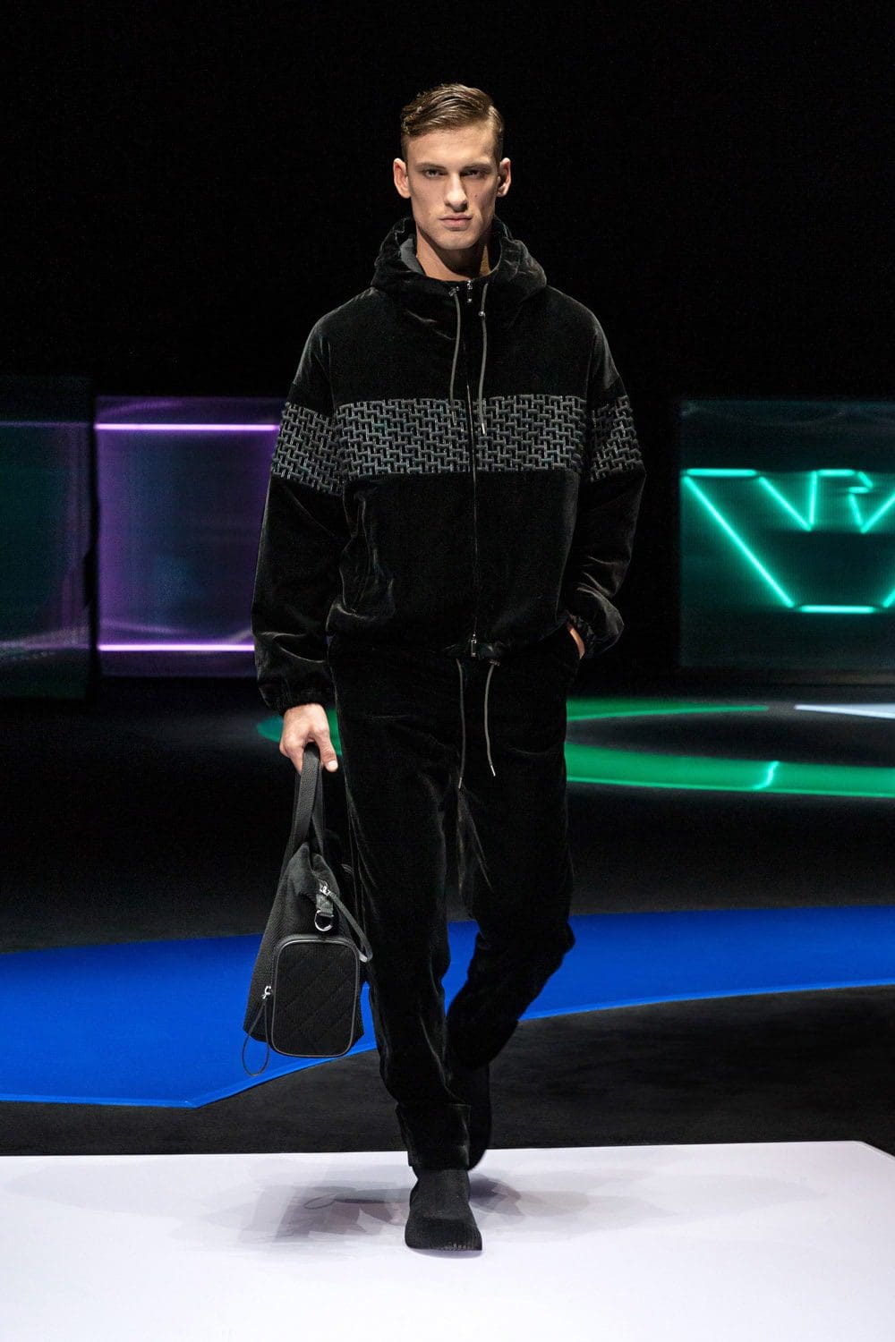 Emporio Armani Fall Winter 2021-2022 "In the mood for pop"