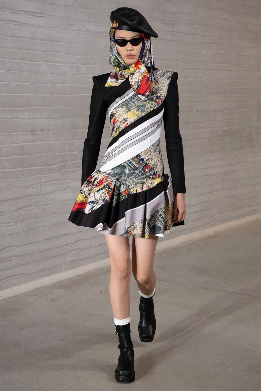 Philosophy di Lorenzo Serafini Fall Winter 2021-2022 Milan by RUNWAY MAGAZINE