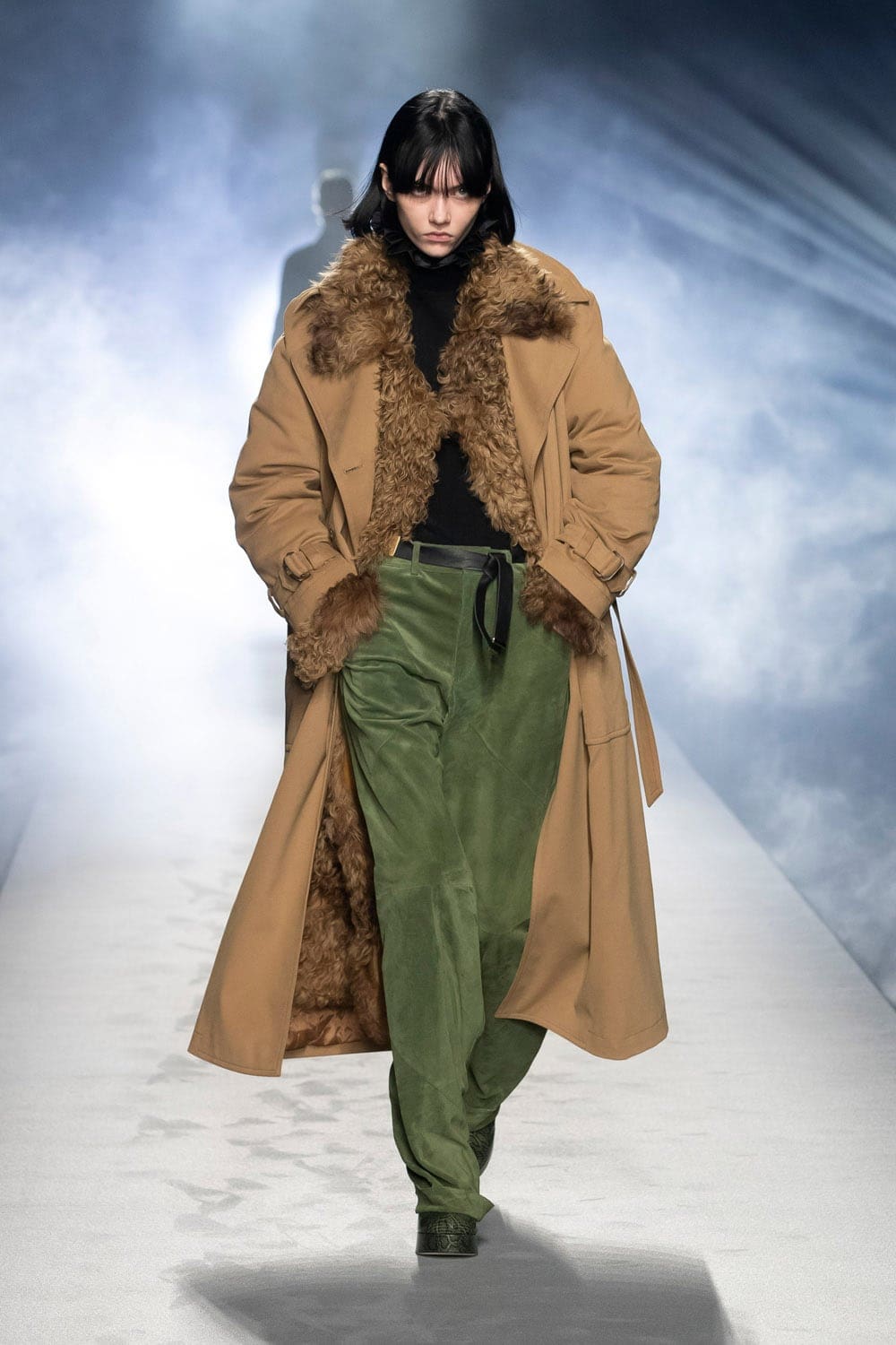 Alberta Ferretti outono-inverno 2021-2022 Milão por RUNWAY MAGAZINE