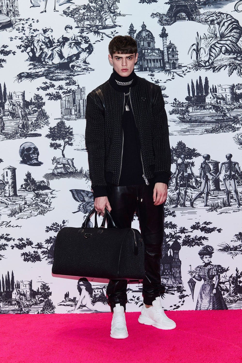 Philipp Plein Fall Winter 2021-2022 by RUNWAY MAGAZINE