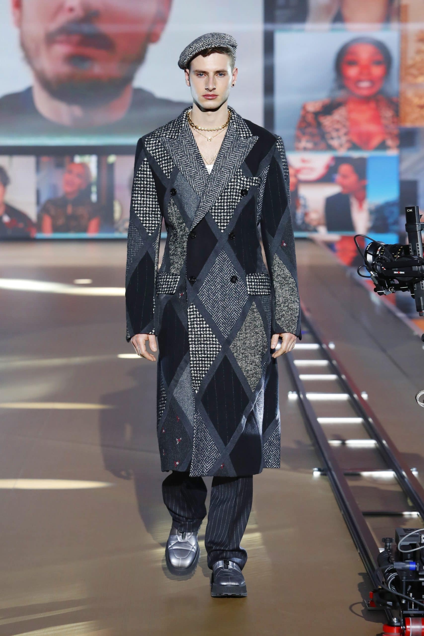 Dolce Gabbana Menswear Fall 2021-2022. Plagiarism checker by Eleonora de Gray - RUNWAY MAGAZINE