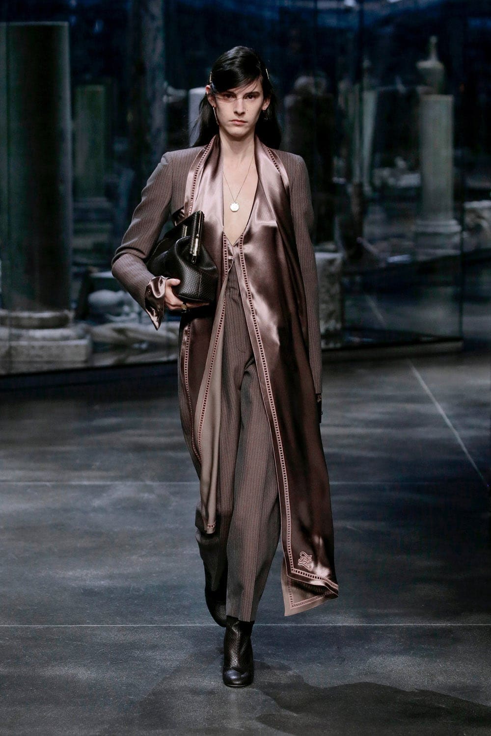 Fendi Fall 2021-2022 by RUNWAY MAGAZINE