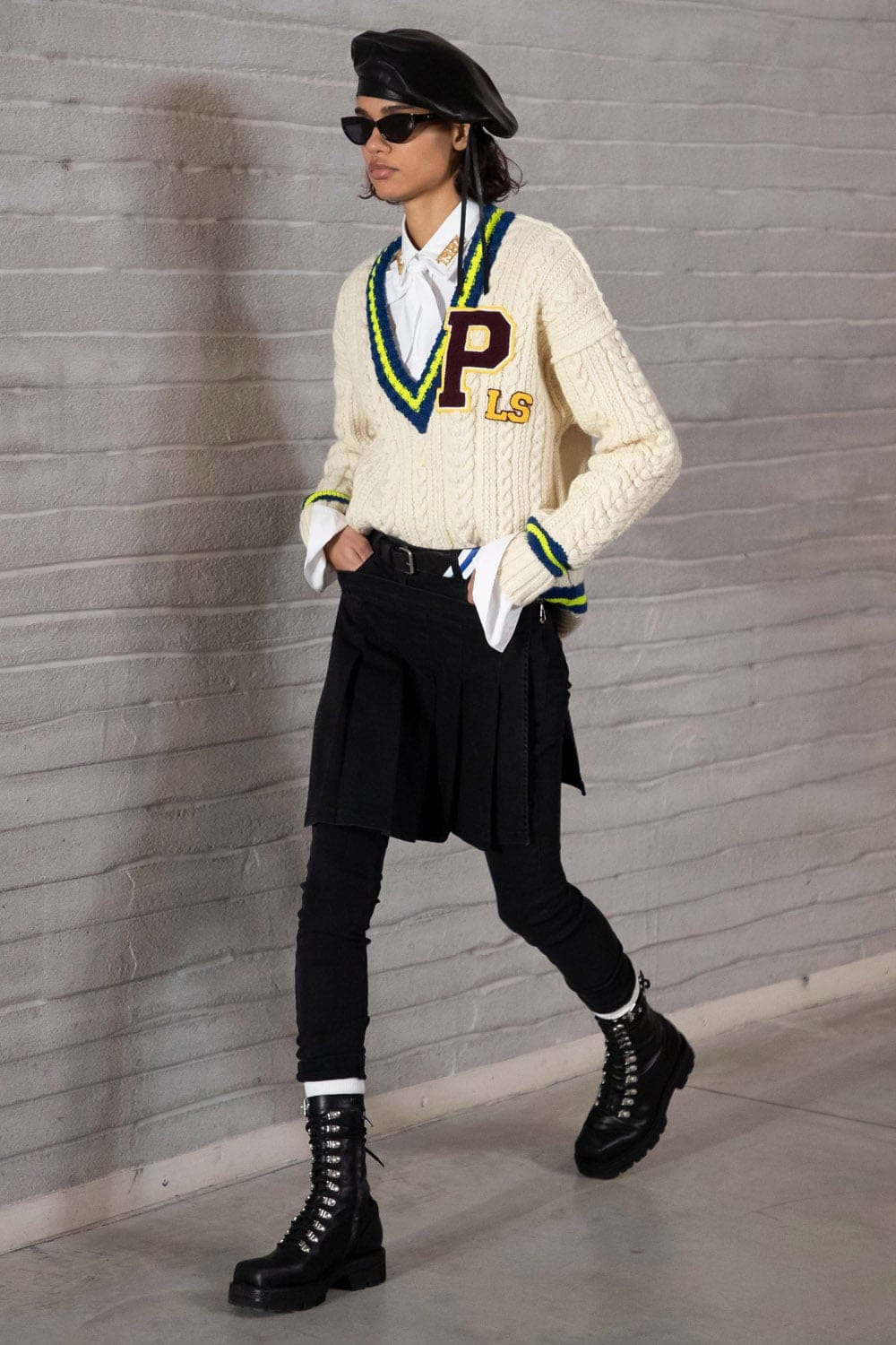 Philosophy di Lorenzo Serafini Fall Winter 2021-2022 Milan by RUNWAY MAGAZINE