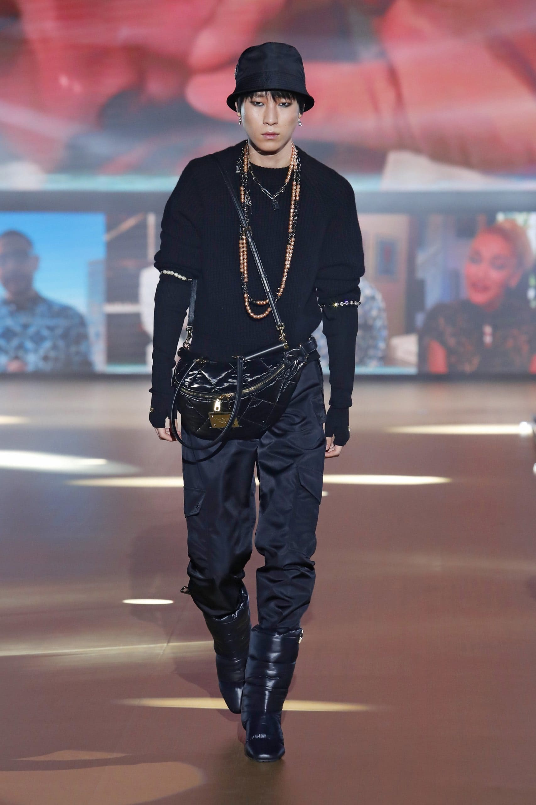 Dolce Gabbana Menswear Fall 2021-2022. Plagiarism checker by Eleonora de Gray - RUNWAY MAGAZINE