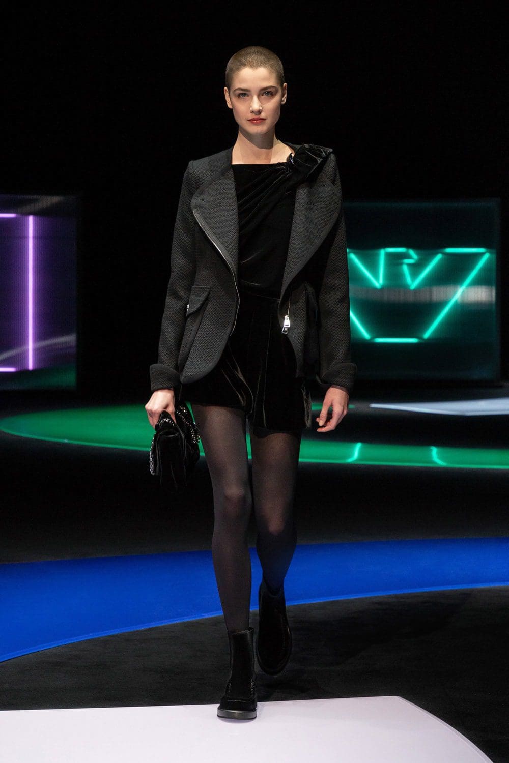 Emporio Armani Fall Winter 2021-2022 "In the mood for pop"