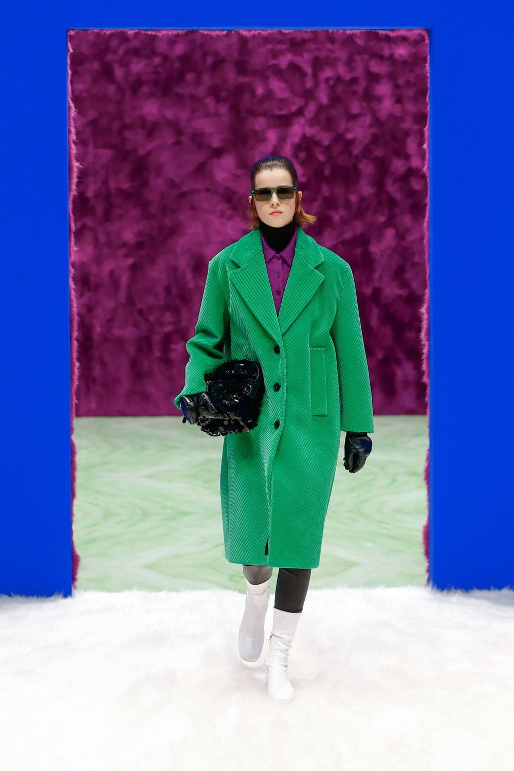 プラダ秋冬2021-2022によって RUNWAY マガジン