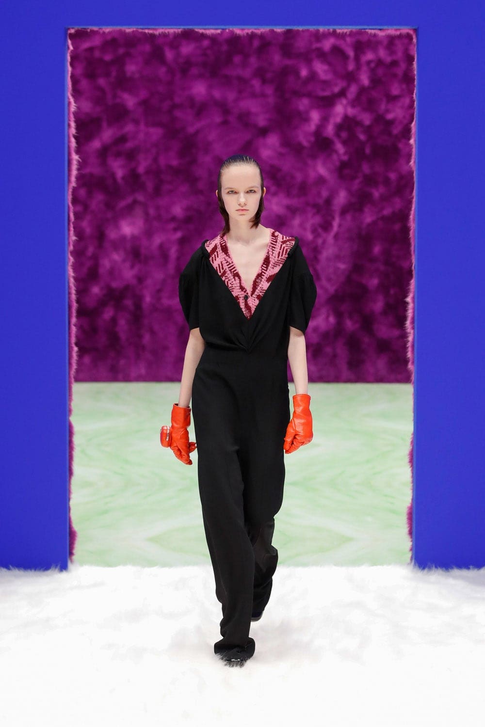 プラダ秋冬2021-2022によって RUNWAY マガジン