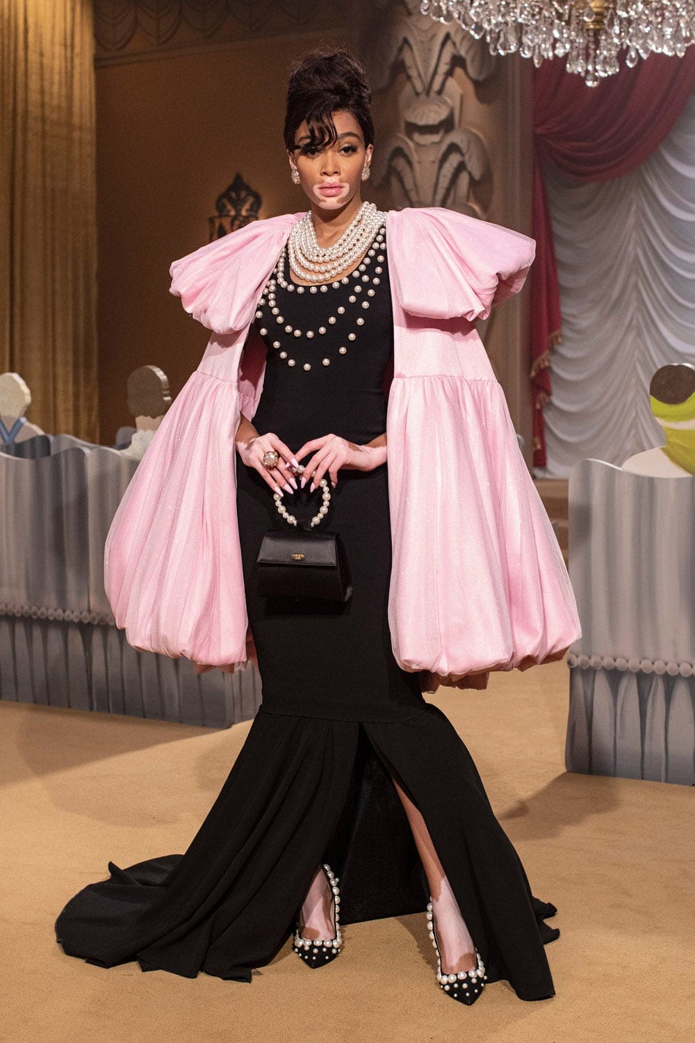 モスキーノ秋2021年-2022年 RUNWAY マガジン