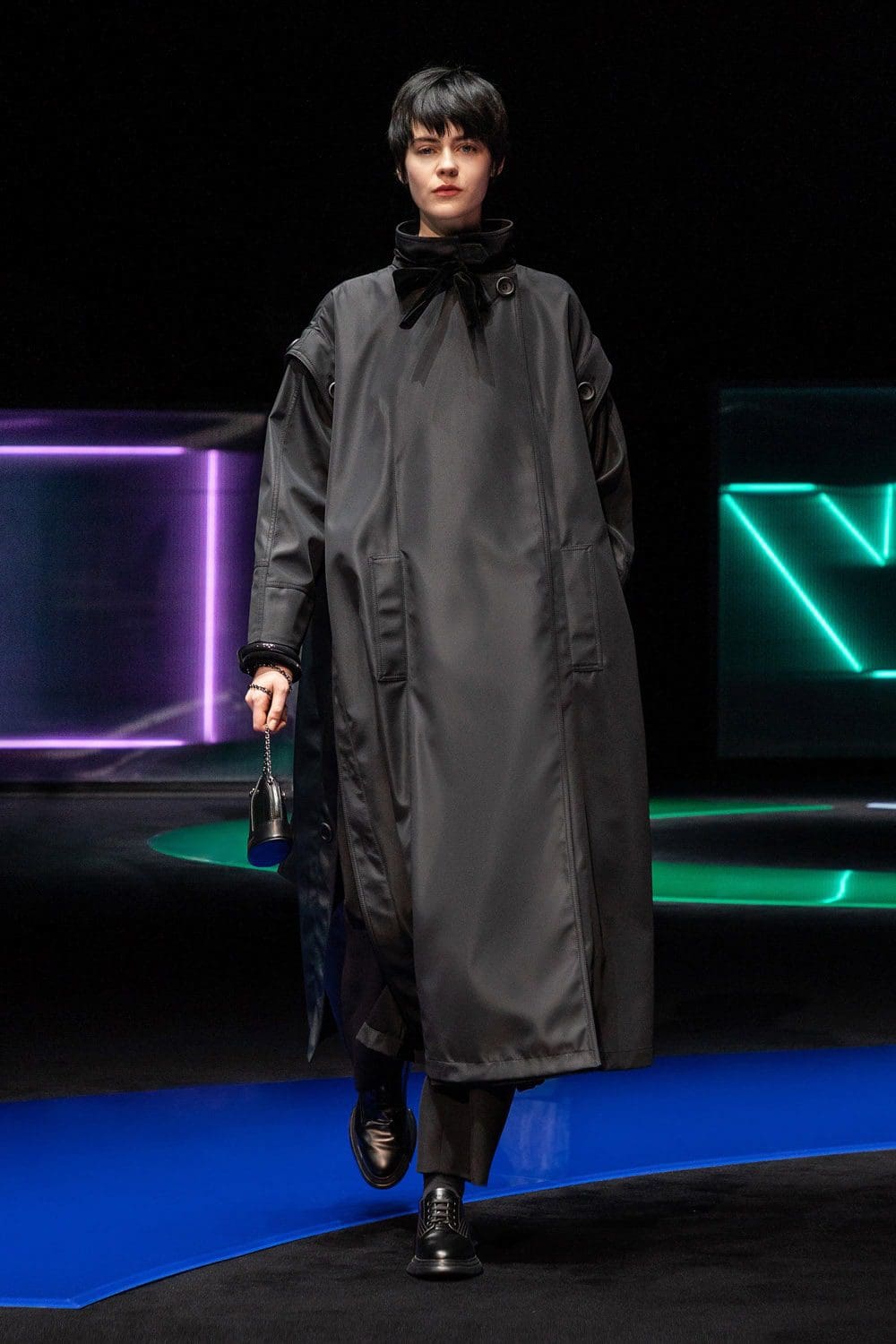 Emporio Armani Fall Winter 2021-2022 "In the mood for pop"
