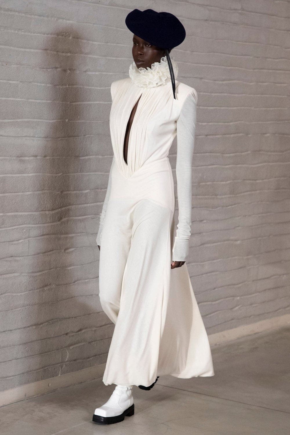 Philosophy di Lorenzo Serafini Fall Winter 2021-2022 Milan by RUNWAY MAGAZINE
