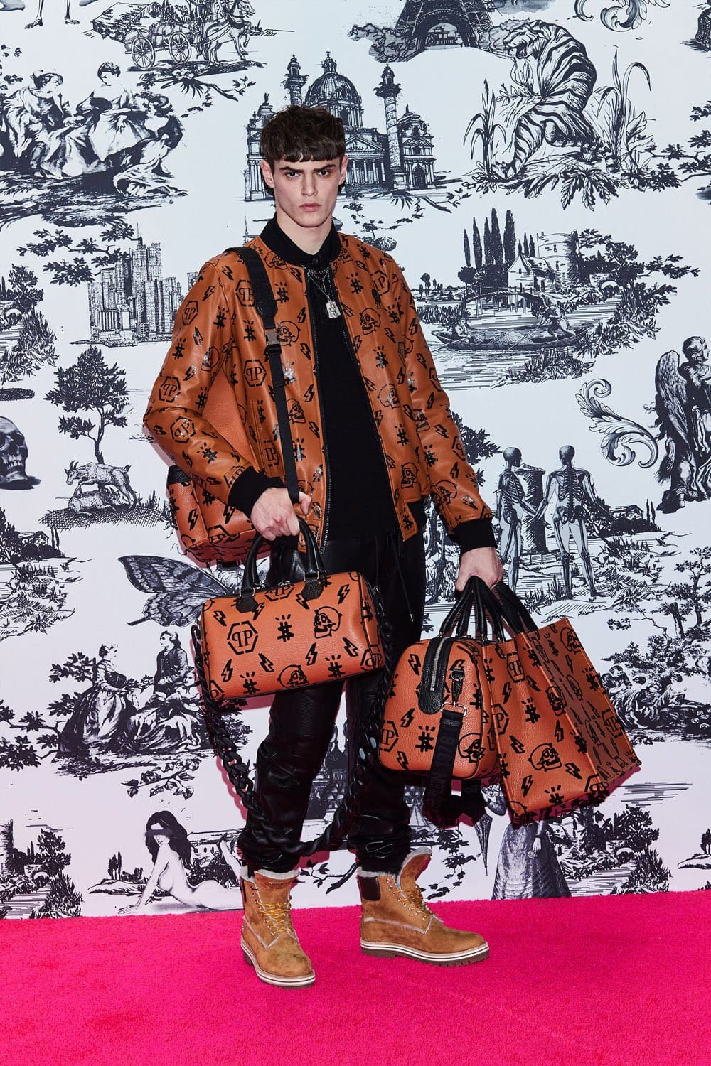 Philipp Plein Fall Winter 2021-2022 by RUNWAY MAGAZINE