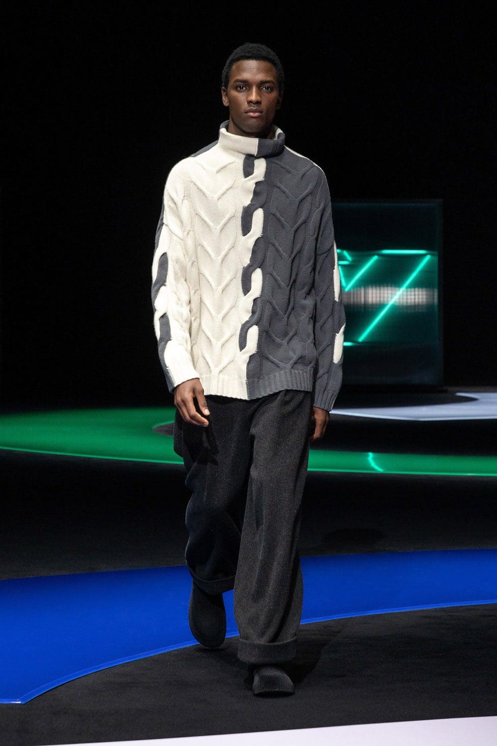 Emporio Armani Fall Winter 2021-2022 "In the mood for pop"