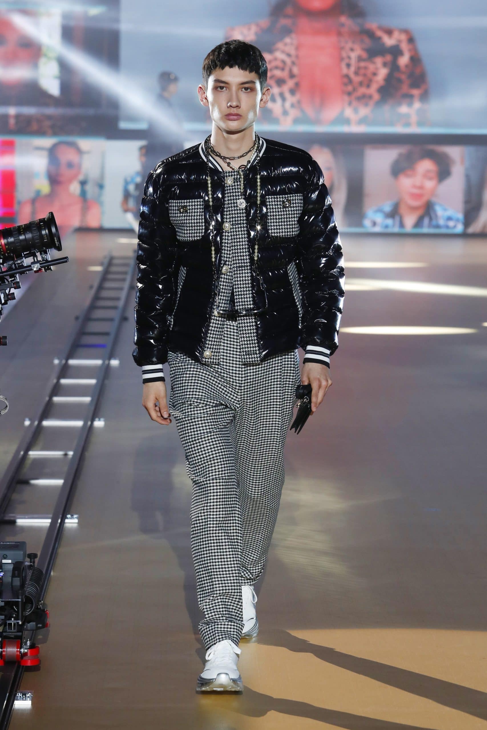 Dolce Gabbana Menswear Fall 2021-2022. Plagiarism checker by Eleonora de Gray - RUNWAY MAGAZINE