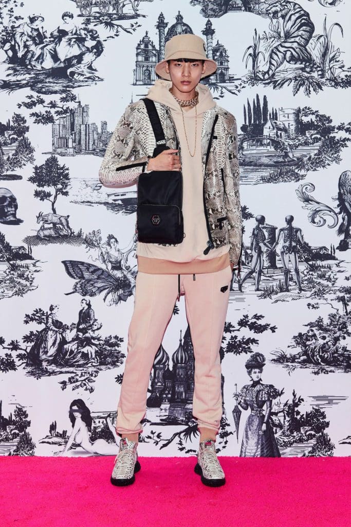 Philipp Plein Fall Winter 2021-2022 by RUNWAY MAGAZINE