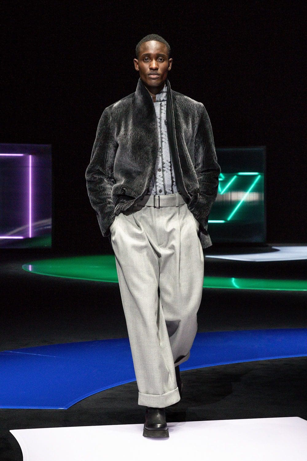 Emporio Armani Fall Winter 2021-2022 "In the mood for pop" by RUNWAY MAGAZINE