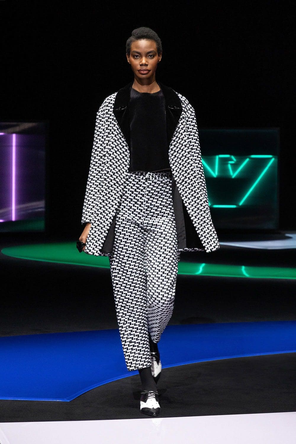 Emporio Armani Fall Winter 2021-2022 "In the mood for pop" by RUNWAY MAGAZINE
