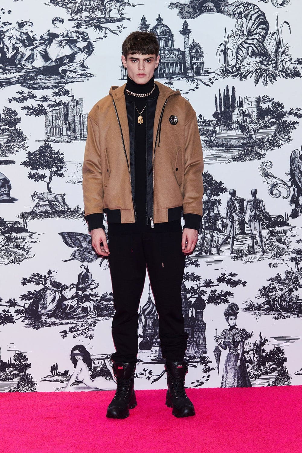 Philipp Plein Fall Winter 2021-2022 by RUNWAY MAGAZINE