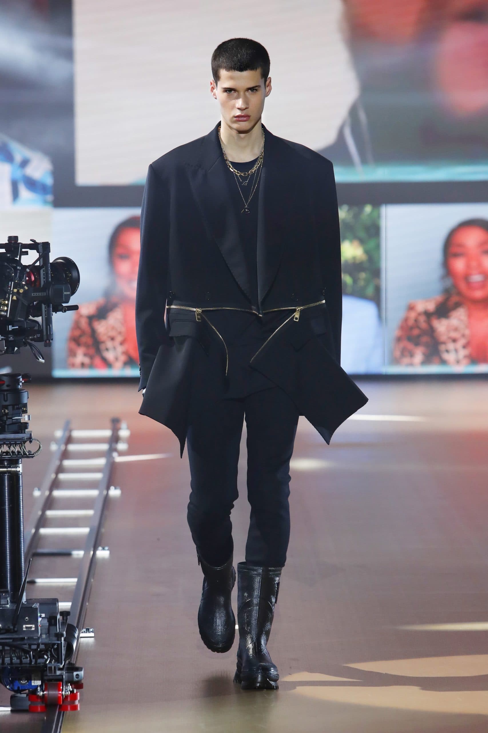Dolce Gabbana Menswear Fall 2021-2022. Plagiarism checker by Eleonora de Gray - RUNWAY MAGAZINE